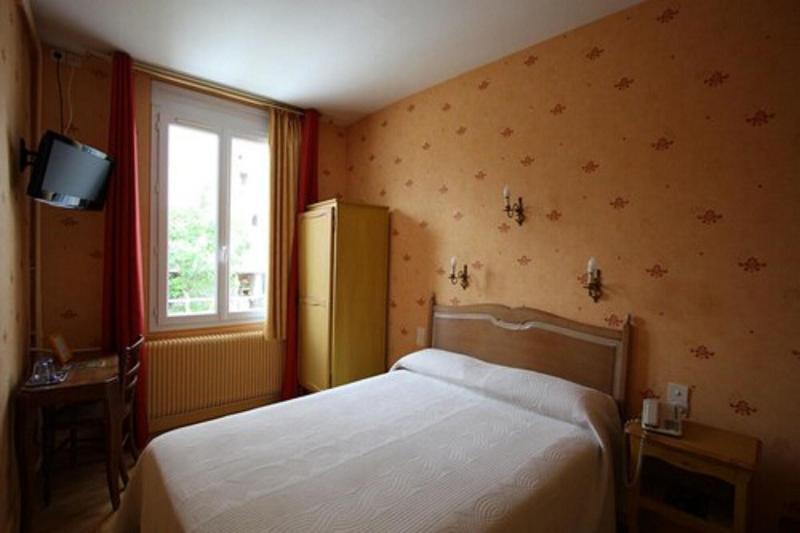 Hotel De La Sologne Божанси Экстерьер фото